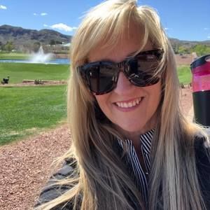 Meet your Posher, Christine